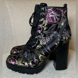 Steve Madden Laurie boots booties black purple green pink floral embroidered 8.5